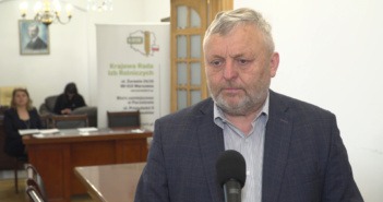 Europejscy rolnicy mają do 2030 roku ograniczyć używanie pestycydów o połowę